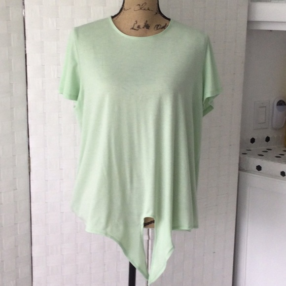 Ideology Dresses & Skirts - Woman’s Ideology T Shirt that ties in front color light green washable #572